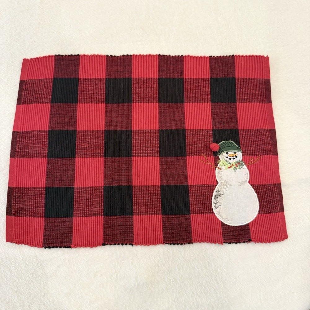 4 St. Nicholas Square Buffalo Plaid‎ Snowman Embroidered Placemats Puffball Set - Picture 5 of 12